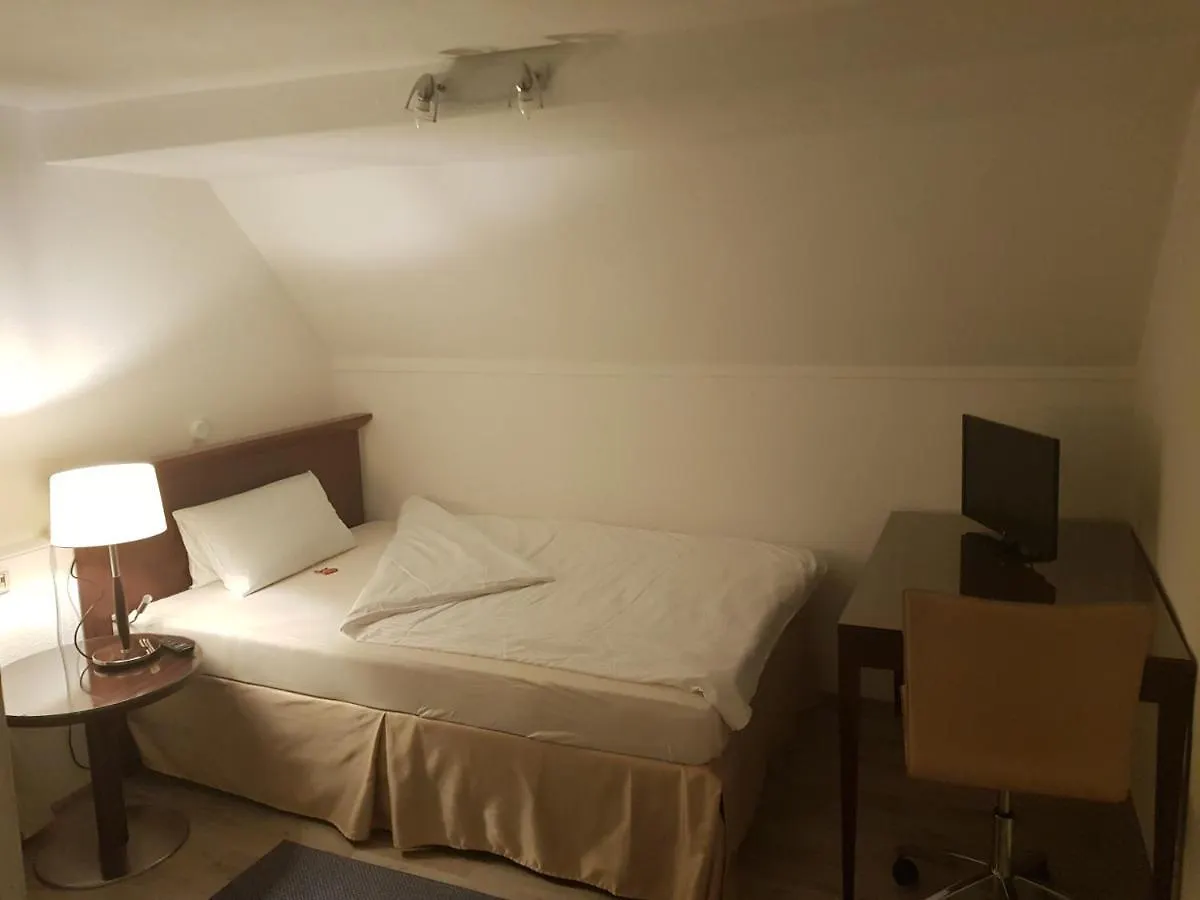 Hotel Pension Bluechersruh Bad Berneck im Fichtelgebirge Niemcy